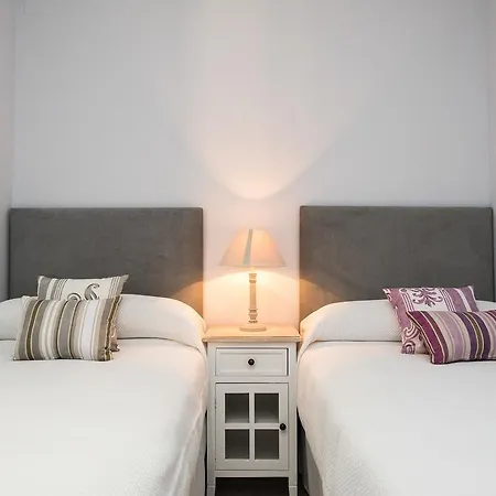 Hommyhome Cerrajeria Apartment Seville